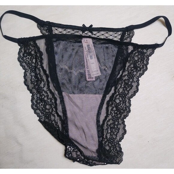Victoria's Secret Lace and Mesh Bikini Panty Medium NWT - Picture 3 of 3